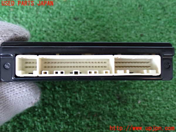 2UPJ-9232566147]ハイエースバン200系(KDH206V)コンピューター2 中古_2