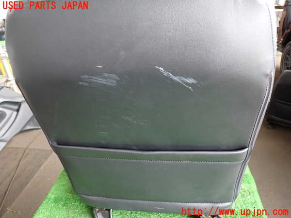 2UPJ-9232567035]ハイエースバン200系(KDH206V)運転席シート 中古_3