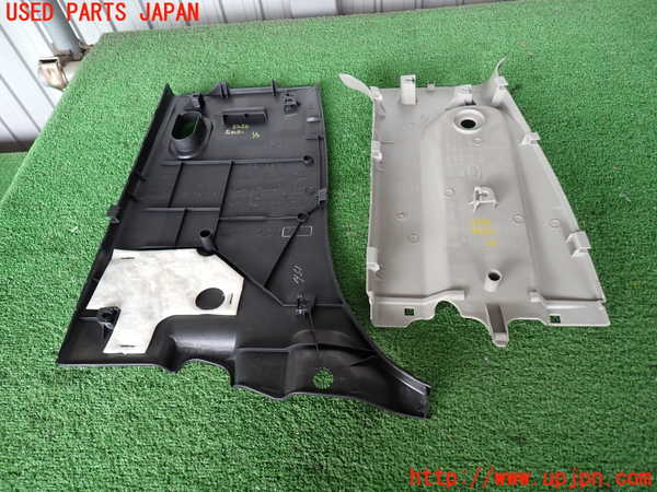 2UPJ-9232567665]ハイエースバン200系(KDH206V)右センターピラートリム 中古_4