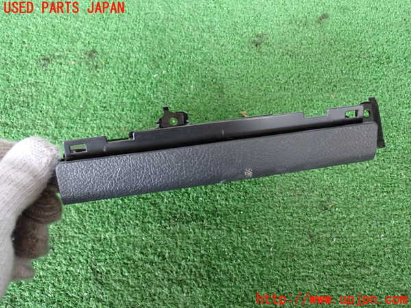 2UPJ-9232567810]ハイエースバン200系(KDH206V)ドリンクホルダー 中古_2