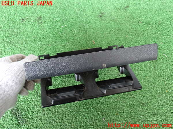 2UPJ-9232567810]ハイエースバン200系(KDH206V)ドリンクホルダー 中古_3