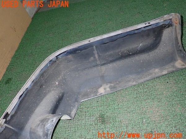 3UPJ=9232570056]クライスラー 300C(LX57)前期 XENON ゼノン 12504 リアアンダースポイラー 中古_5