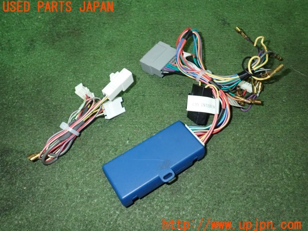 3UPJ=9232570512]クライスラー 300C(LX57)前期 PAC JAPAN パックジャパン C2R-CHY4 ナビ オーディオ ハーネス インターフェ-ス 中古_2