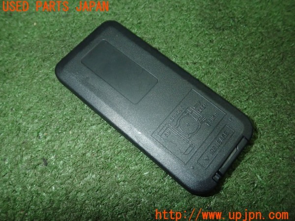 3UPJ=9232570571]クライスラー 300C(LX57)前期 社外 究極アダプター iPad iPhone用 映像出力 リモコン 中古_2