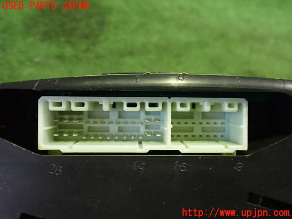 2UPJ-9232576170]クライスラー・300C(LX57-)スピードメーター 中古_3
