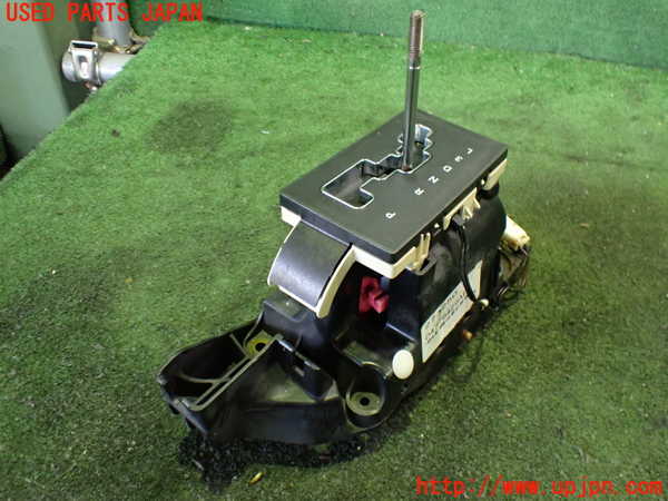 2UPJ-9232577555]クライスラー・300C(LX57-)ATシフトレバー 中古_2