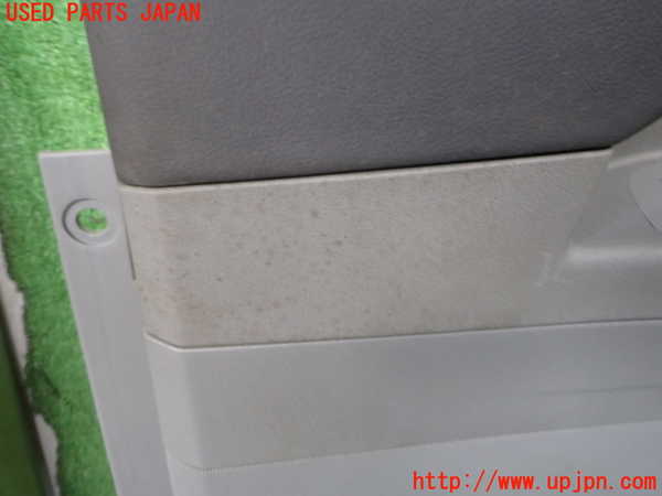 2UPJ-9232571234]クライスラー・300C(LX57-)右前ドア内張り 中古_3
