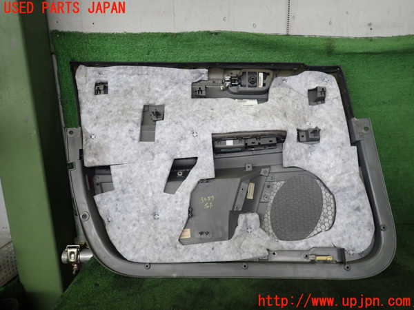 2UPJ-9232571234]クライスラー・300C(LX57-)右前ドア内張り 中古_4