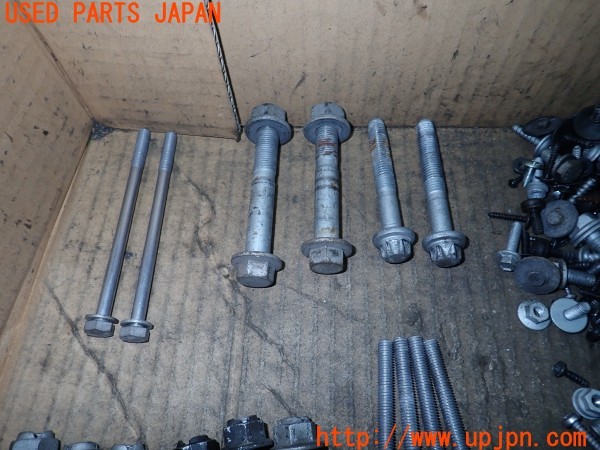 3UPJ=9232580720]BMW 535i(FR35 F10)ネジ・ナット・ステー類 セット ジャンク_2