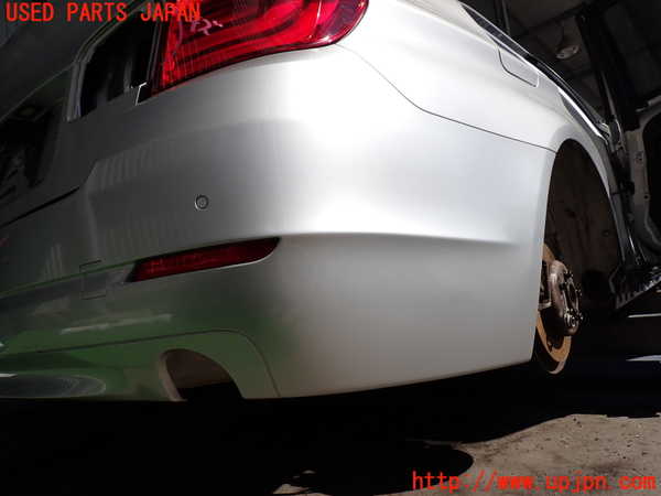 2UPJ-9232581610]BMW 535i(FR35)リアバンパー 中古_2