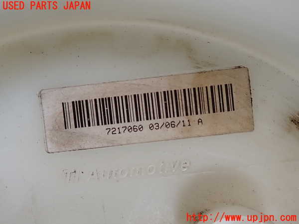 2UPJ-9232582510]BMW 535i(FR35)燃料ポンプ 中古_4