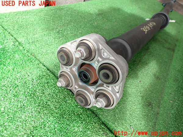 2UPJ-9232583410]BMW 535i(FR35)リアプロペラシャフト 中古_2
