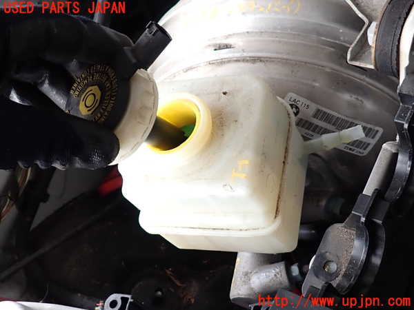 2UPJ-9232584050]BMW 535i(FR35)ブレーキマスターシリンダー 中古_3