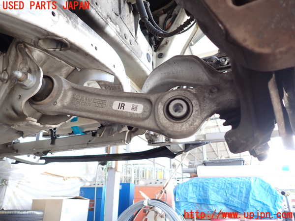 2UPJ-9232585176]BMW 535i(FR35)右フロントロアアーム1 中古_2