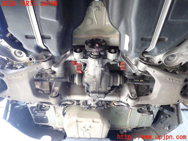 2UPJ-9232585295]BMW 535i(FR35)リアメンバー 中古_2