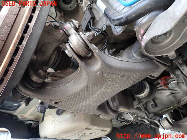 2UPJ-9232585200]BMW 535i(FR35)右リアロアアーム1 中古_2