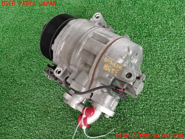 2UPJ-9232586025]BMW 535i(FR35)エアコンコンプレッサー 中古_2