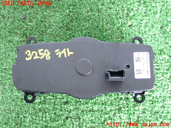 2UPJ-9232586285]BMW 535i(FR35)ライトスイッチ 中古_2