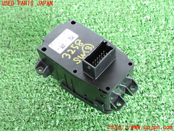 2UPJ-9232586308]BMW 535i(FR35)スイッチ3 (パーキング) 中古_2