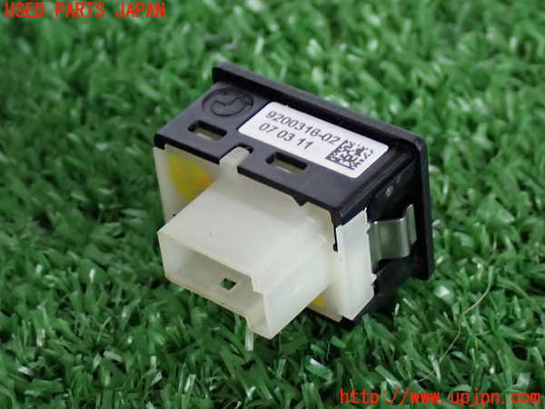 2UPJ-9232586310]BMW 535i(FR35)スイッチ5 (トランク) 中古_2