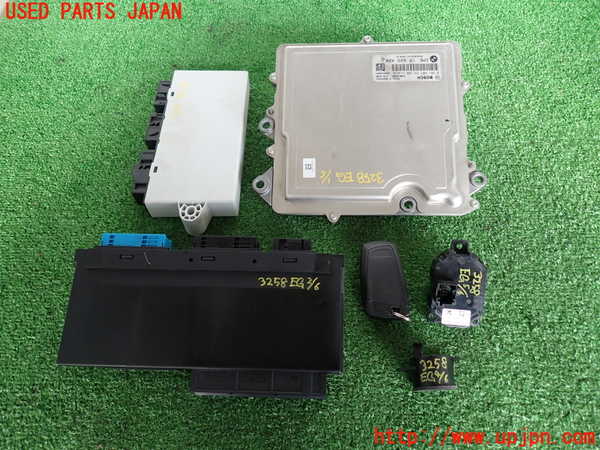2UPJ-9232586110]BMW 535i(FR35)エンジンコンピューター (DME) (ジャンク品) 中古_2