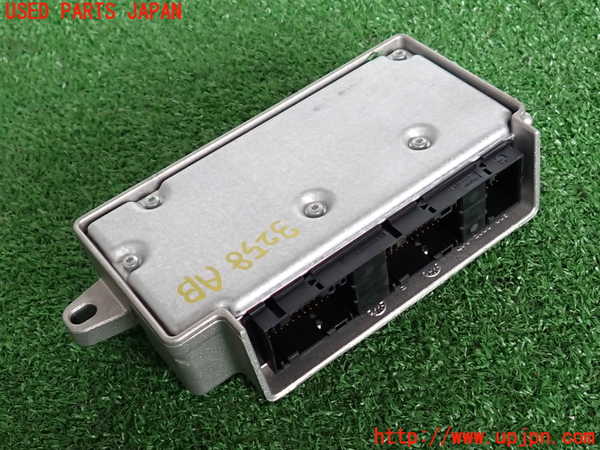 2UPJ-9232586145]BMW 535i(FR35)エアバッグコンピューター 中古_2