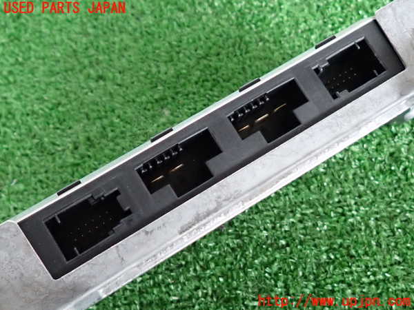 2UPJ-9232586151]BMW 535i(FR35)コンピューター6 中古_4