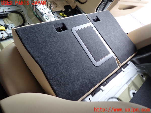 2UPJ-9232587385]BMW 535i(FR35)リアシート 中古_5