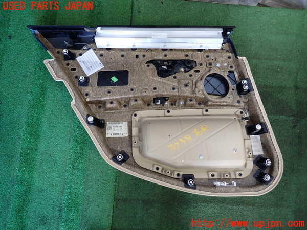 2UPJ-9232581294]BMW 535i(FR35)右後ドア内張り 中古_4