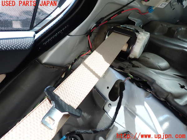 2UPJ-9232587155]BMW 535i(FR35)右2列目シートベルト 中古_2