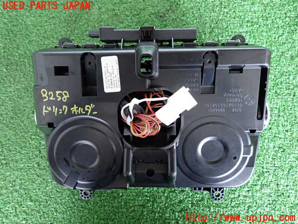2UPJ-9232587810]BMW 535i(FR35)ドリンクホルダー 中古_3