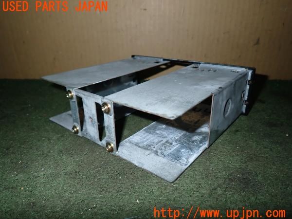 3UPJ=9232590604]BMW 520i(E28)社外 オーディオステー ブラケット 1DIN 中古_2