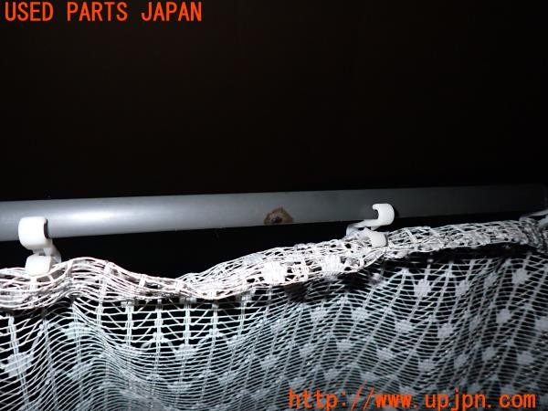 3UPJ=9232590606]BMW 520i(E28)社外 リアカーテン 中古_3