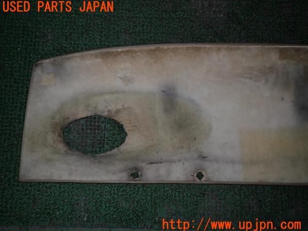 3UPJ=9232590619]BMW 520i(E28)純正? リアトレイ スピーカーボード 中古_2