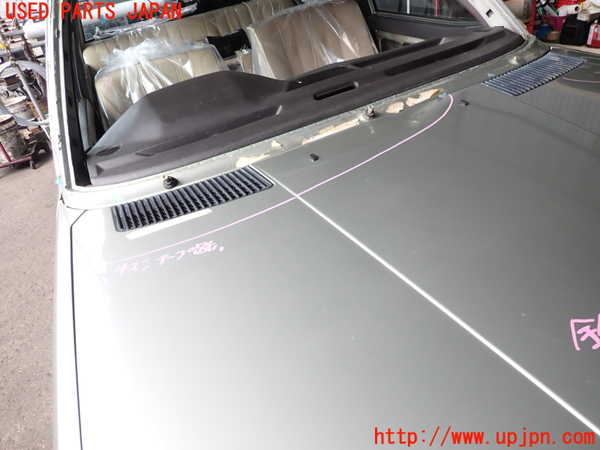 2UPJ-9232591060]BMW 520i (E28)(不明)ボンネットフード 中古_4