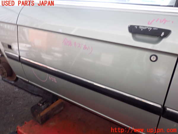 2UPJ-9232591260]BMW 520i (E28)(不明)左前ドア (43R-001027 M102) 中古_2
