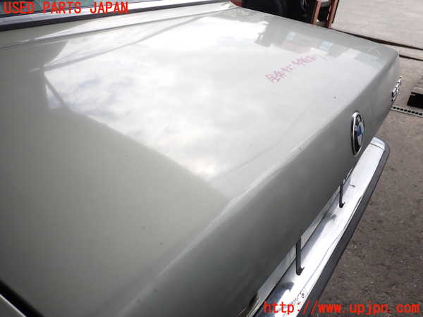 2UPJ-9232591500]BMW 520i (E28)(不明)トランク 中古_3