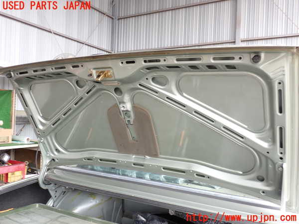 2UPJ-9232591500]BMW 520i (E28)(不明)トランク 中古_4