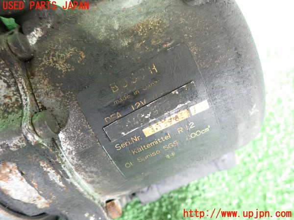 2UPJ-9232596025]BMW 520i (E28)(不明)エアコンコンプレッサー 中古_3