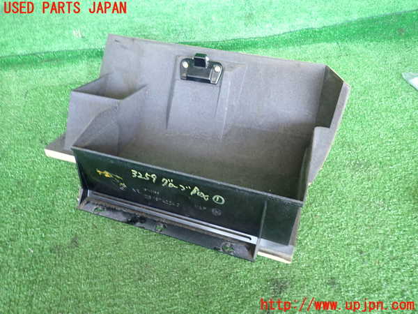 2UPJ-9232597516]BMW 520i (E28)(不明)グローブボックス1 中古_3