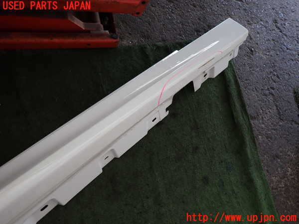 2UPJ-9232601390]BMW アクティブハイブリッド5(AH5)(FZ35)(F10)右サイドステップ 中古_2