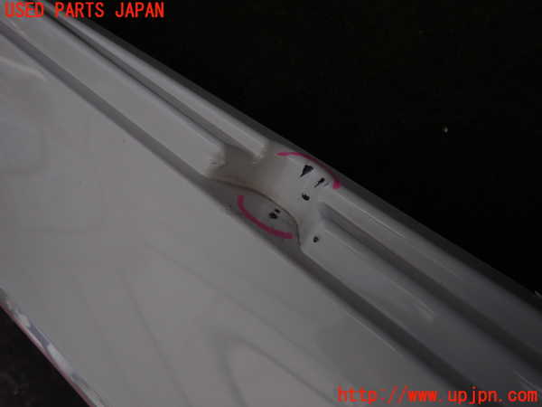 2UPJ-9232601390]BMW アクティブハイブリッド5(AH5)(FZ35)(F10)右サイドステップ 中古_4