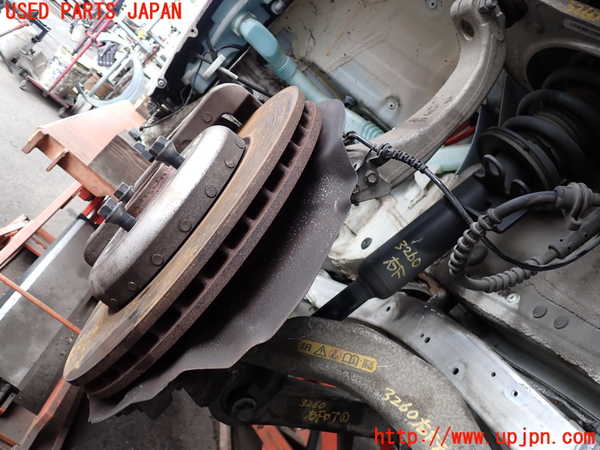 2UPJ-9232604290]BMW アクティブハイブリッド5(AH5)(FZ35)(F10)右フロントナックルハブ 中古_2