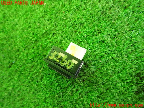 2UPJ-9232606312]BMW アクティブハイブリッド5(AH5)(FZ35)(F10)スイッチ7 (トランク) 中古_2