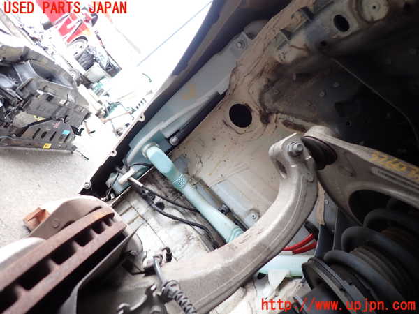 2UPJ-9232606791]BMW アクティブハイブリッド5(AH5)(FZ35)(F10)ウォッシャータンク1 中古_2