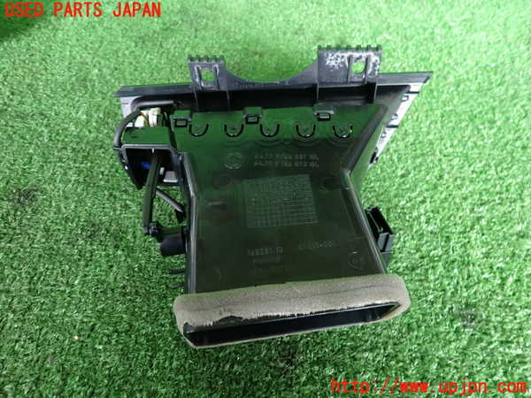 2UPJ-9232607528]BMW アクティブハイブリッド5(AH5)(FZ35)(F10)エアコン吹き出し口3 (左) 中古_2