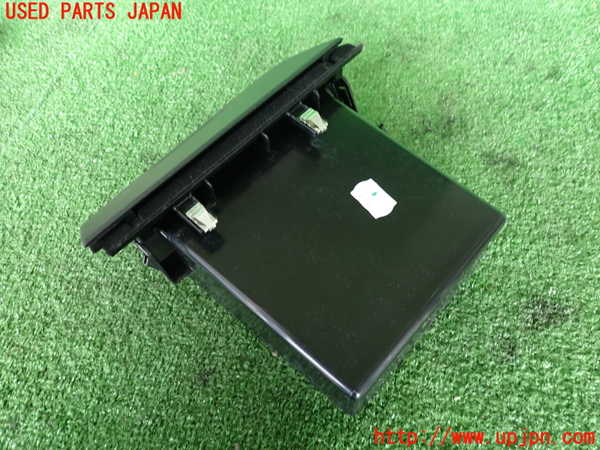 2UPJ-9232607841]BMW アクティブハイブリッド5(AH5)(FZ35)(F10)小物入れ1 中古_4