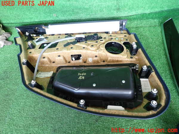 2UPJ-9232601294]BMW アクティブハイブリッド5(AH5)(FZ35)(F10)右後ドア内張り 中古_3