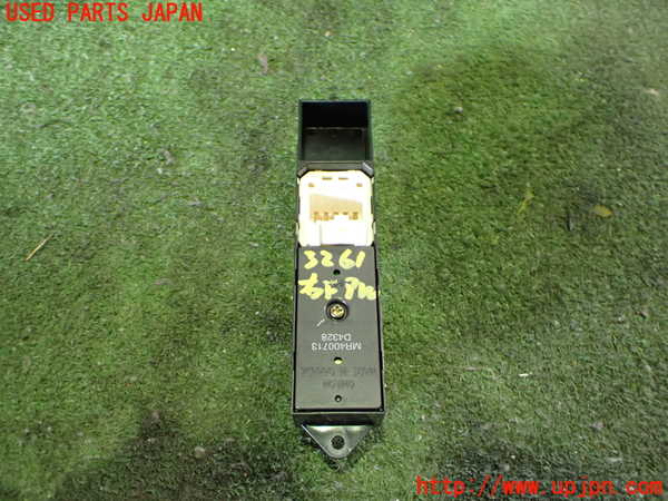2UPJ-9232616240]エクリプス スパイダー(D53A)右前パワーウィンドウスイッチ 中古_2