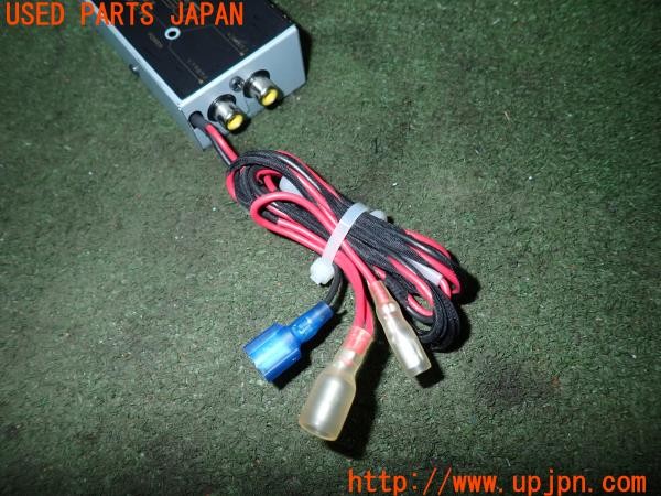 3UPJ=9232620512]ジープ グランドチェロキー(WK36T)社外 VIDEO DIVIDER RCA 映像分配器 中古_3